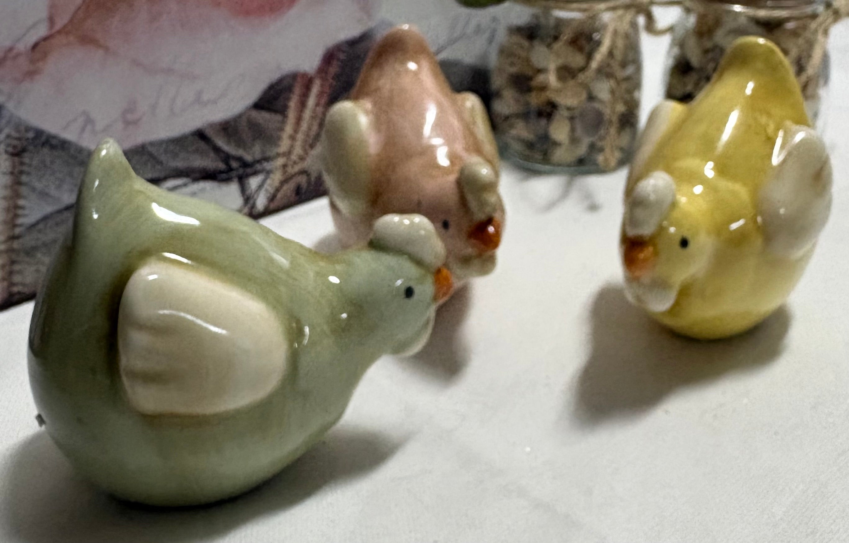 Set of 3 x Porcelain Pecking Chickens Ornaments