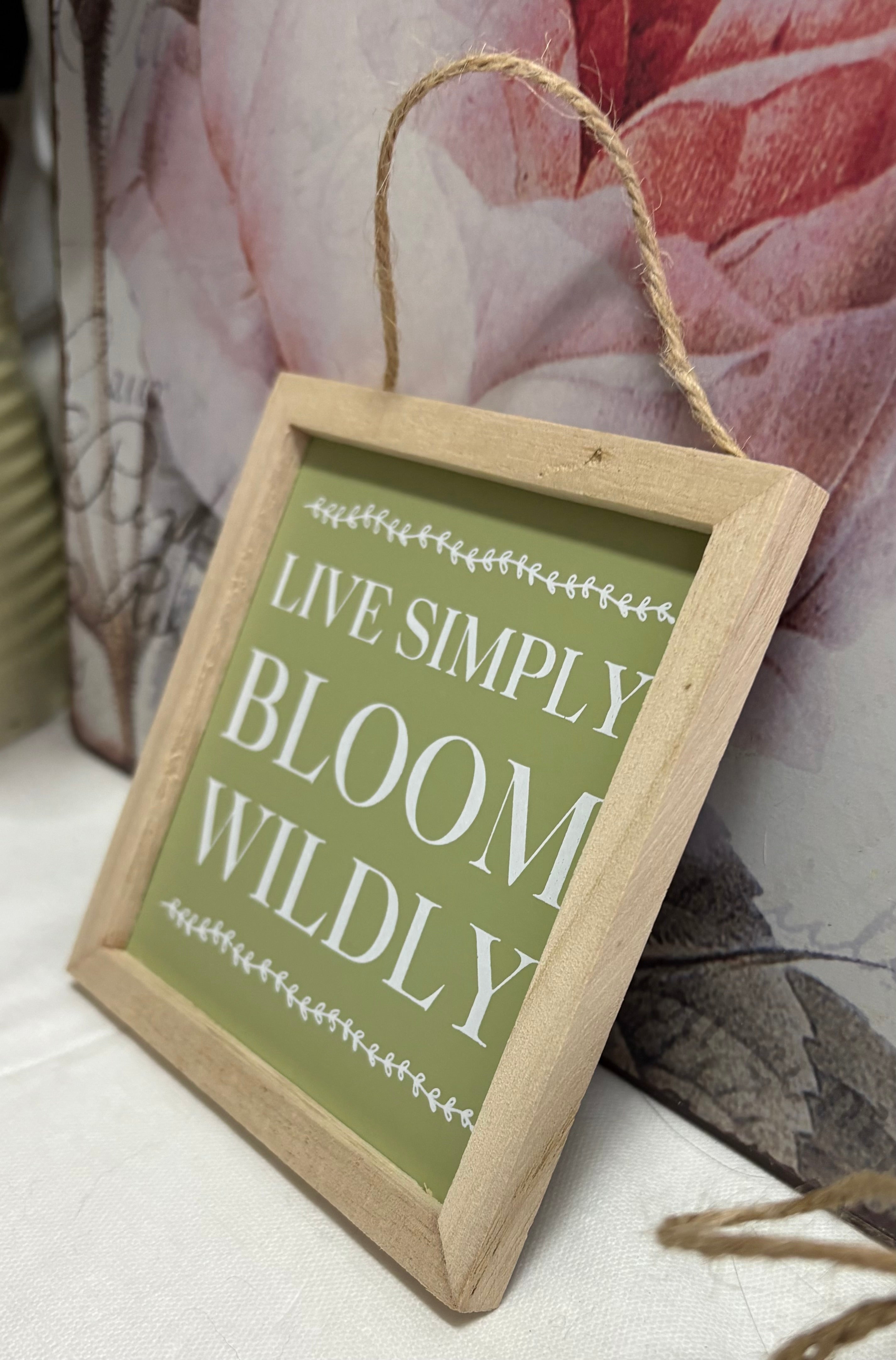 Wooden Live Simply Sign with Frame, 12cm