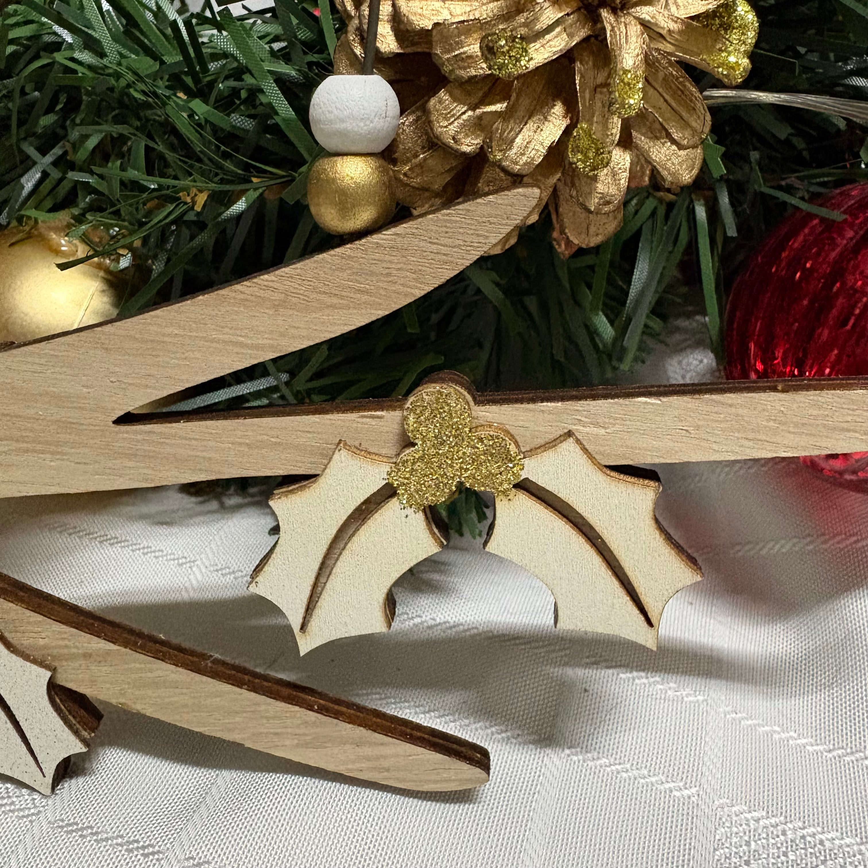 Wooden Gold Glitter Bird & Holly Hanging Decoration