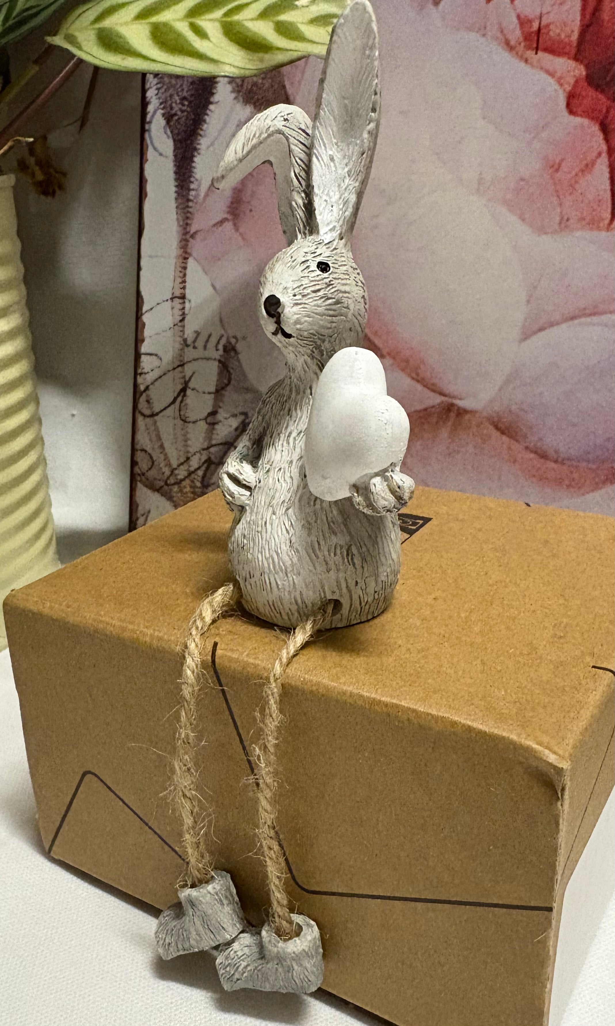 Grey Sitting White Heart Twine Leg Bunny Resin Figure