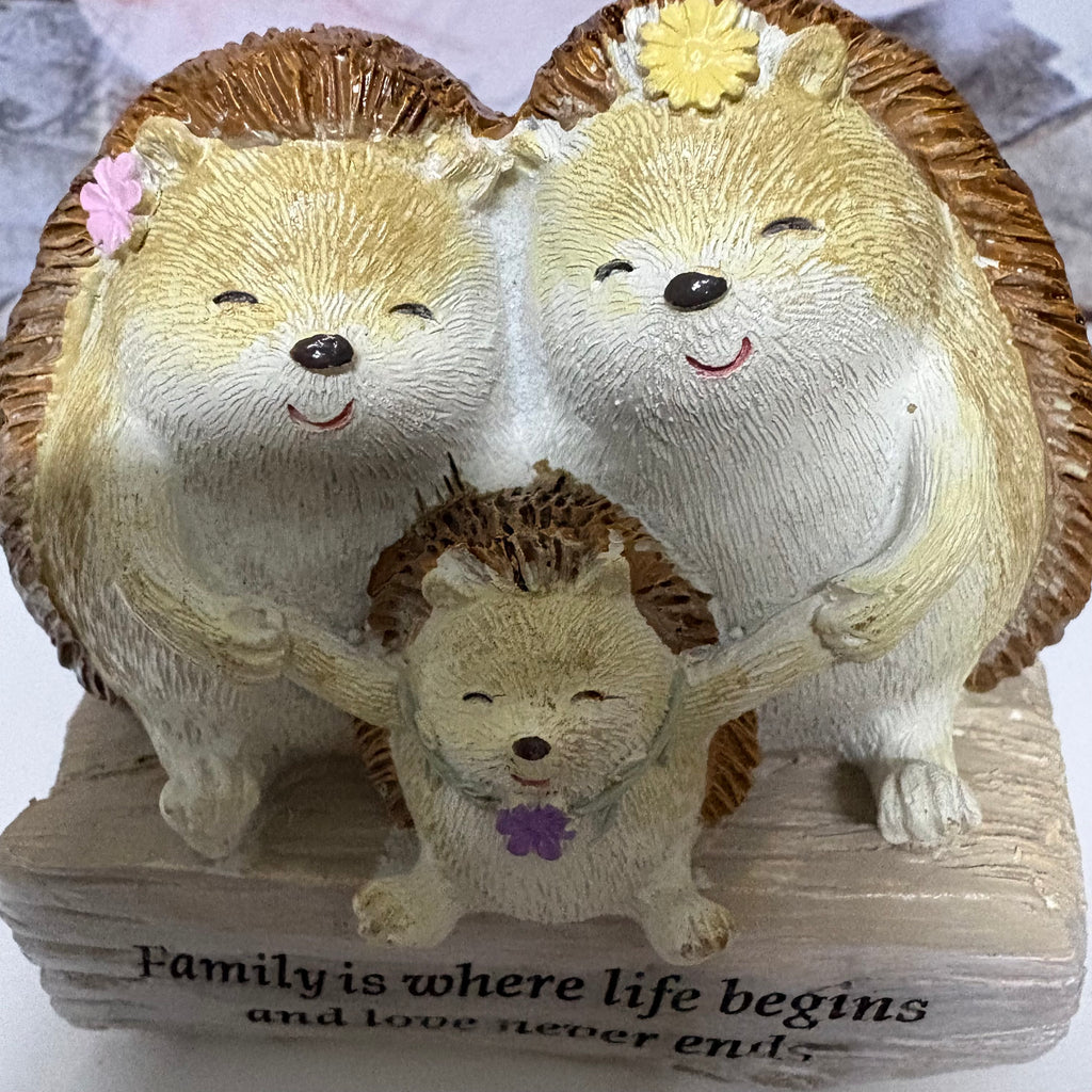 Hedgehog Family Message Resin Ornament, 8cm
