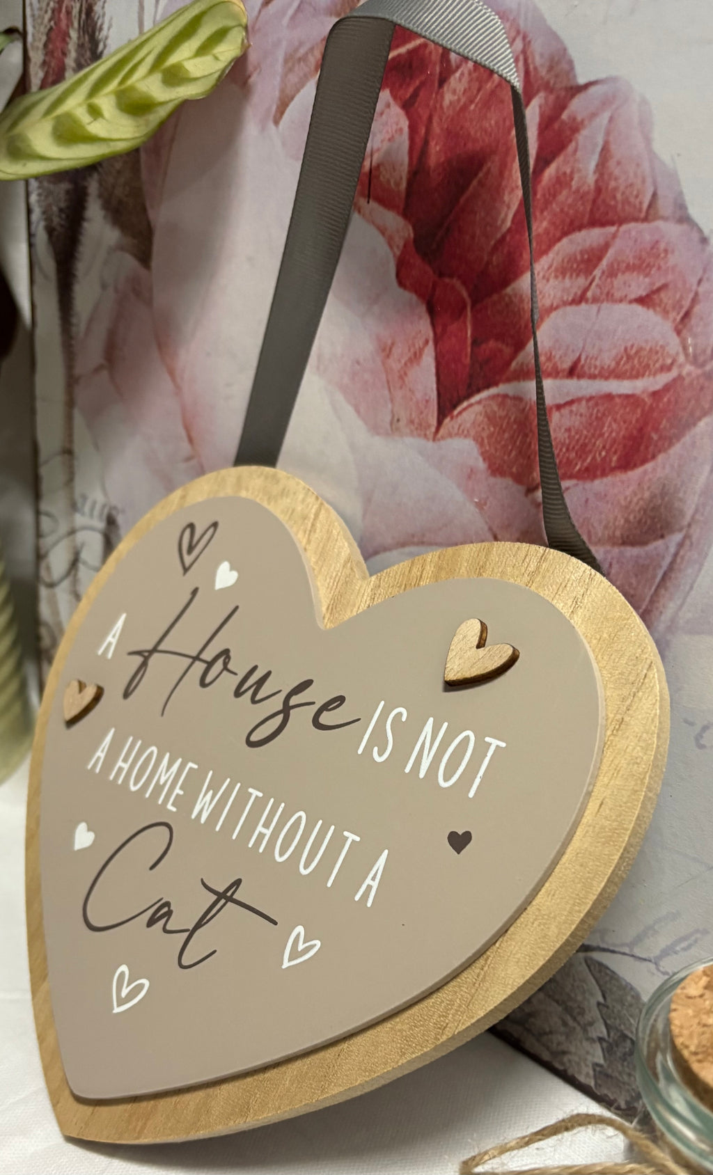 Heart Cat Plaque, 18cm