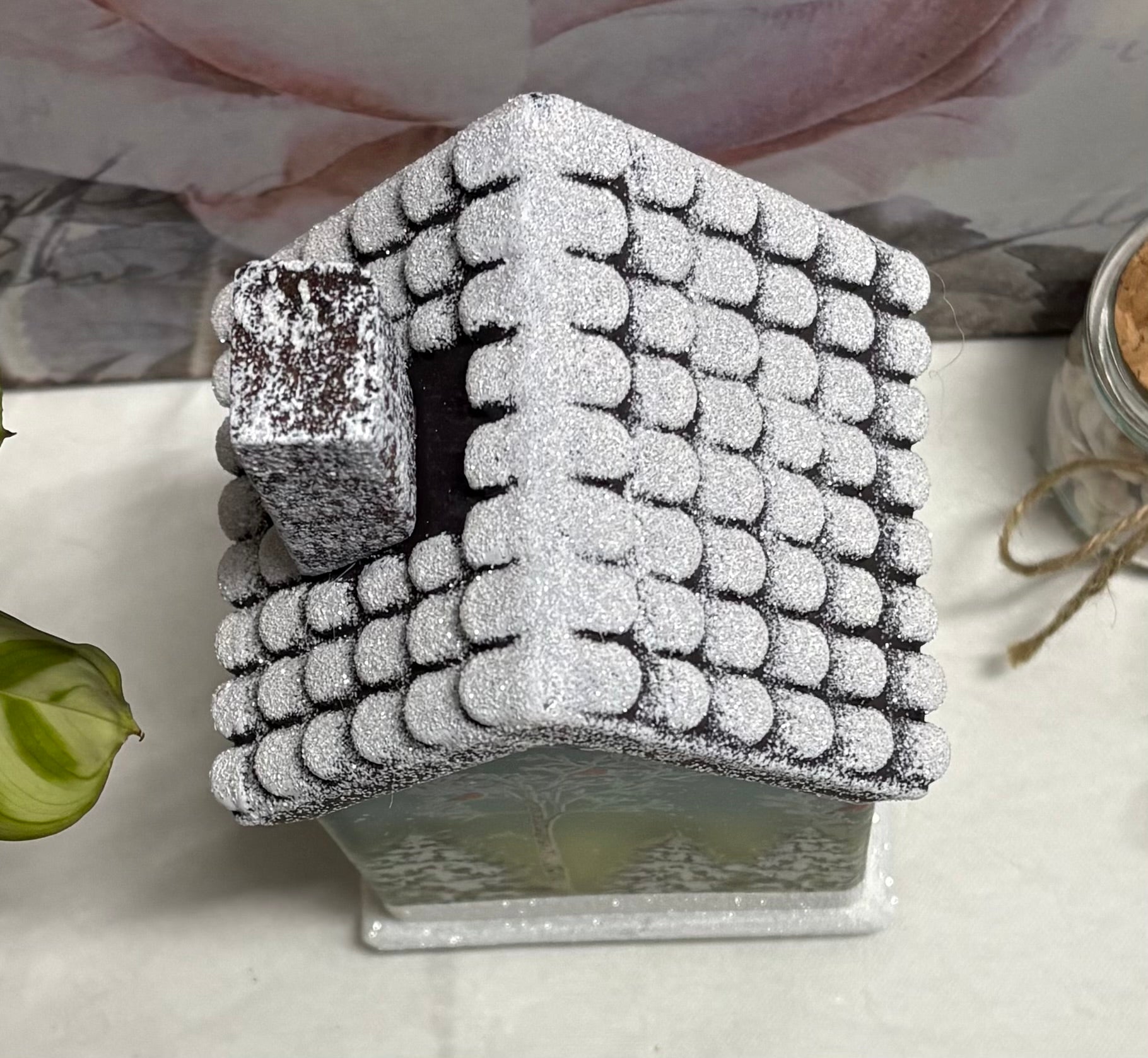 Light UP LED Bird House Ornament