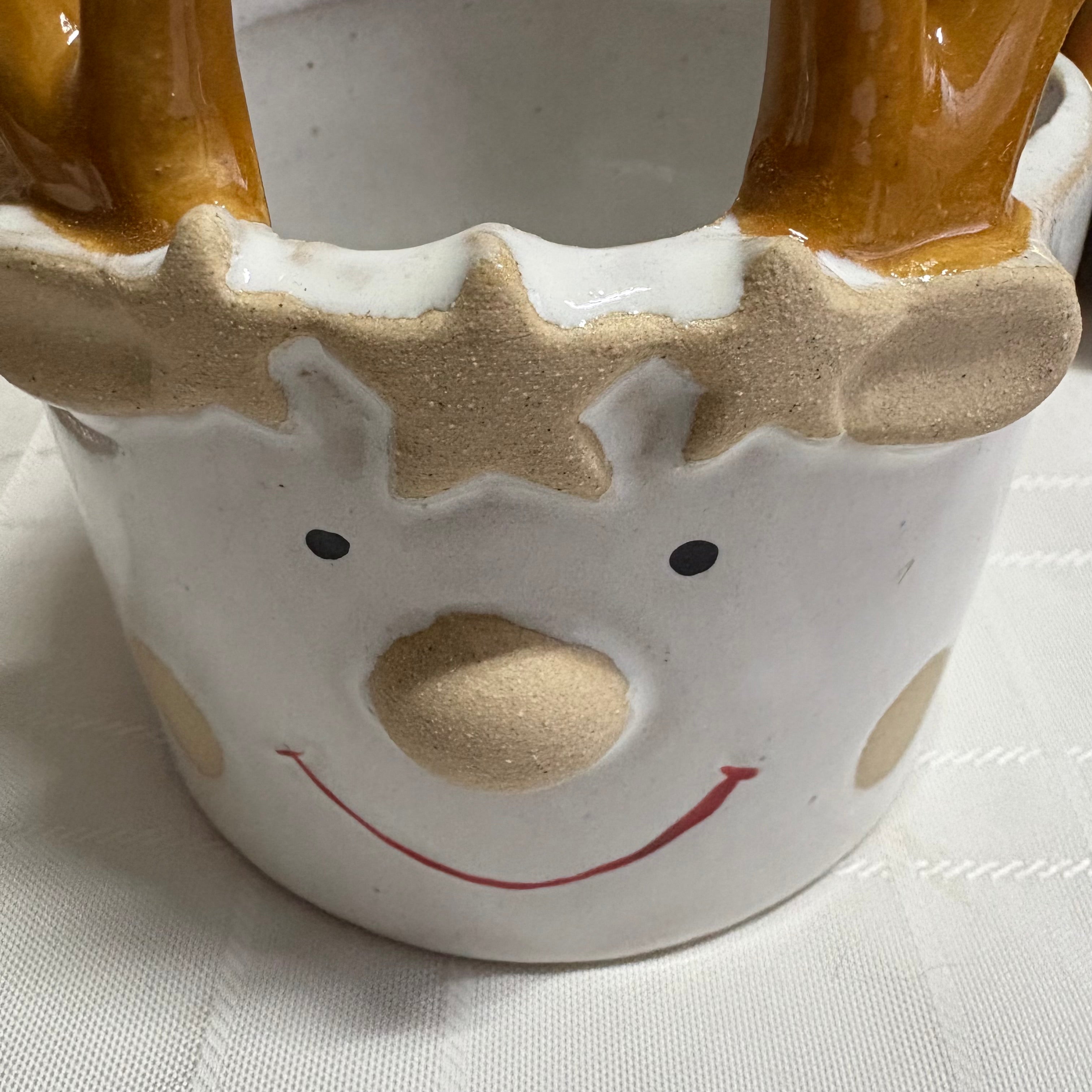Smiling Deer Pot with Antlers