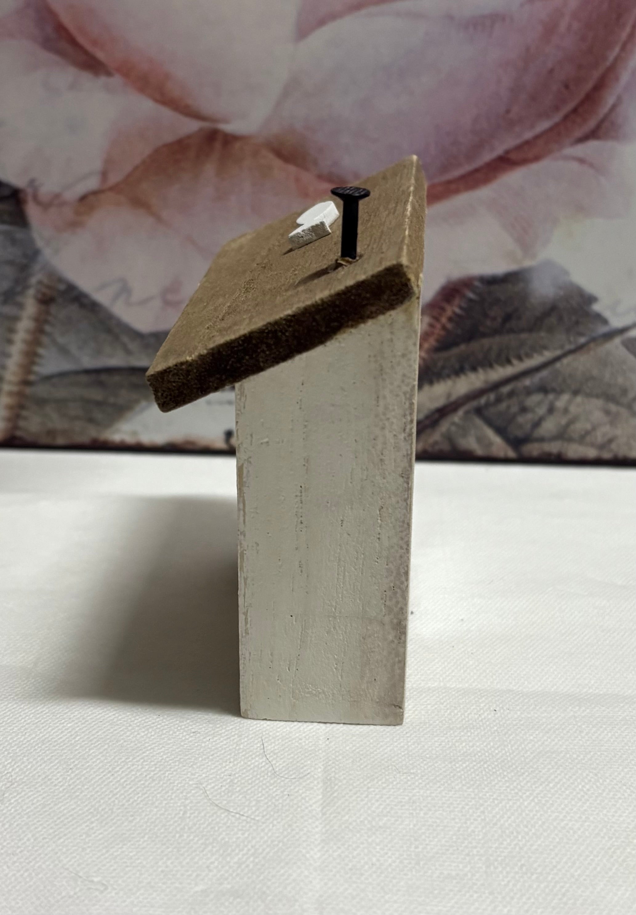 Wooden Beach House Ornament, 9.5cm