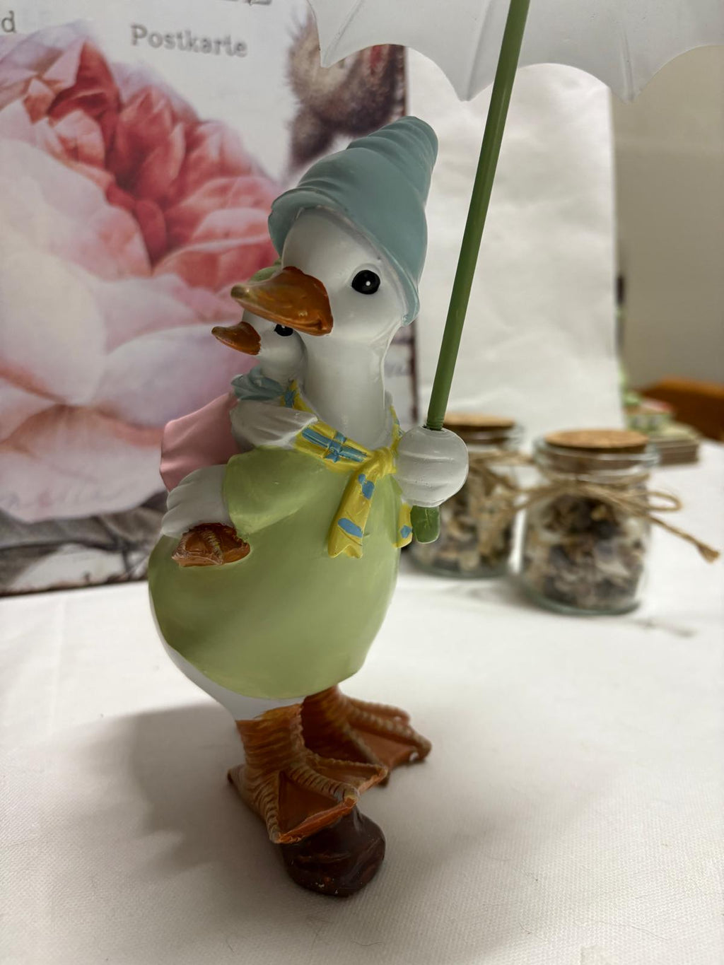 Rainy Duck With Baby and Umbrella Figurine, 12cm