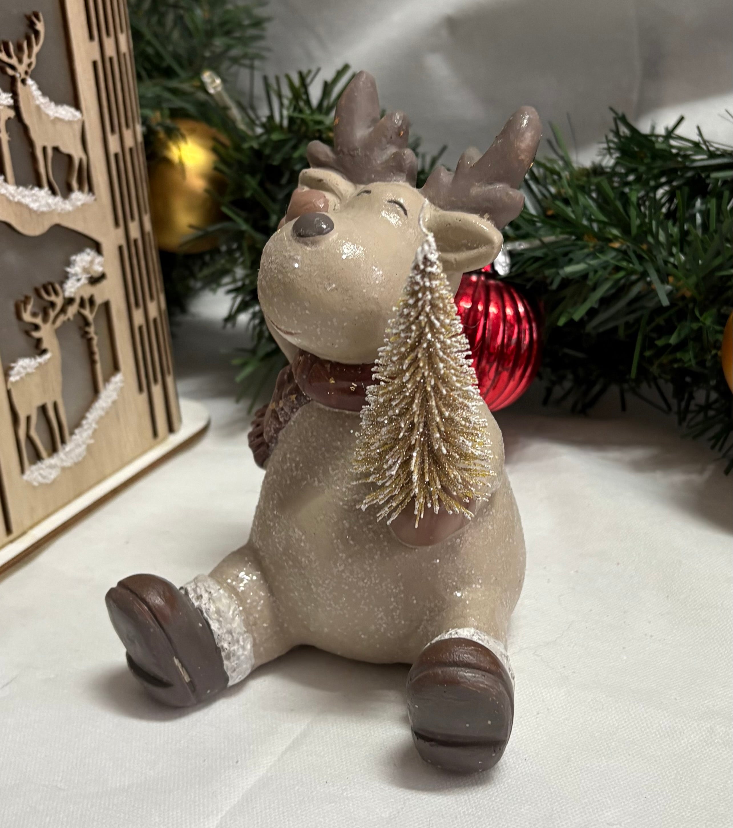Sitting Reindeer Resin Christmas Ornament