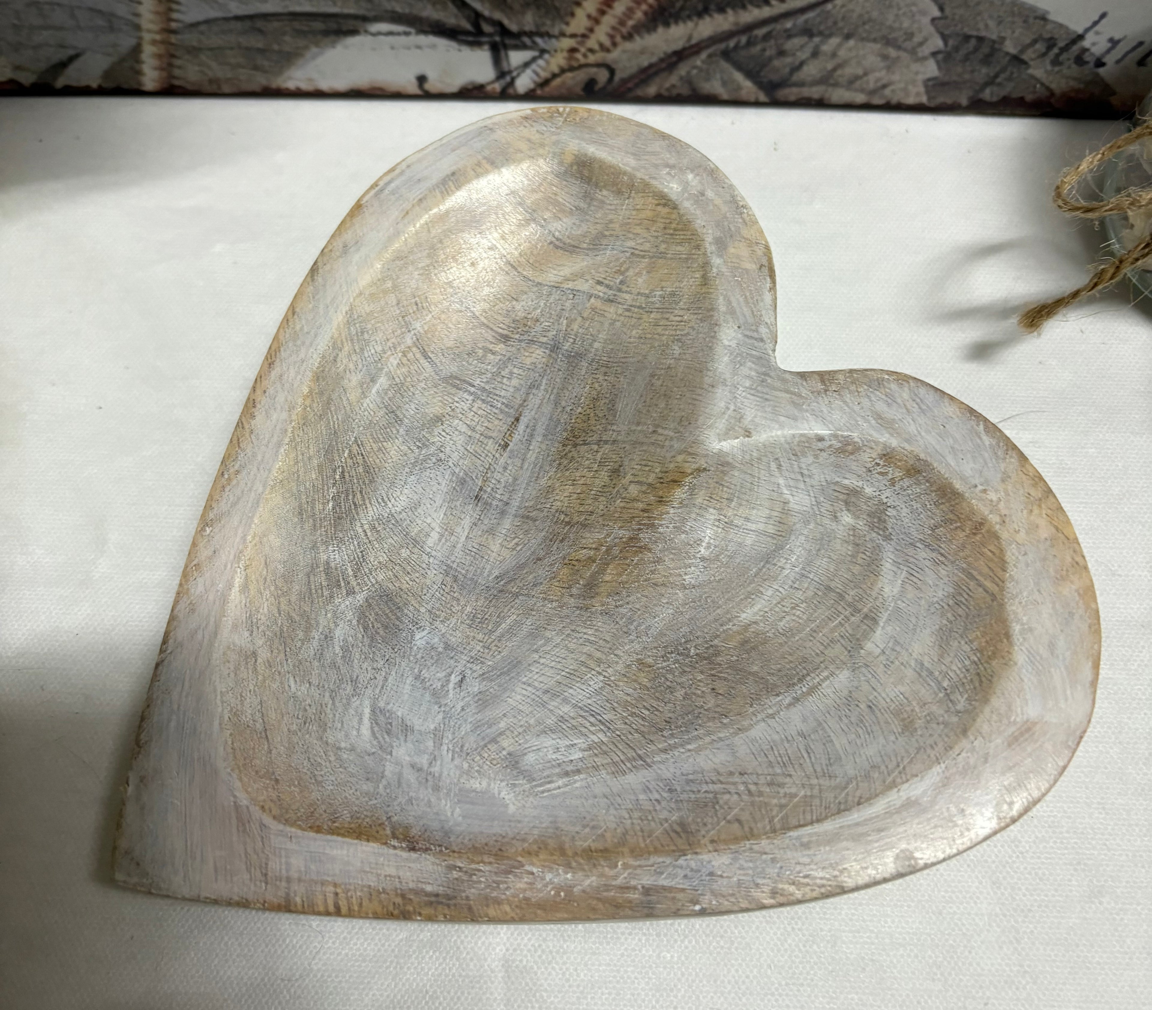 White Wooden Heart Dish, 15cm