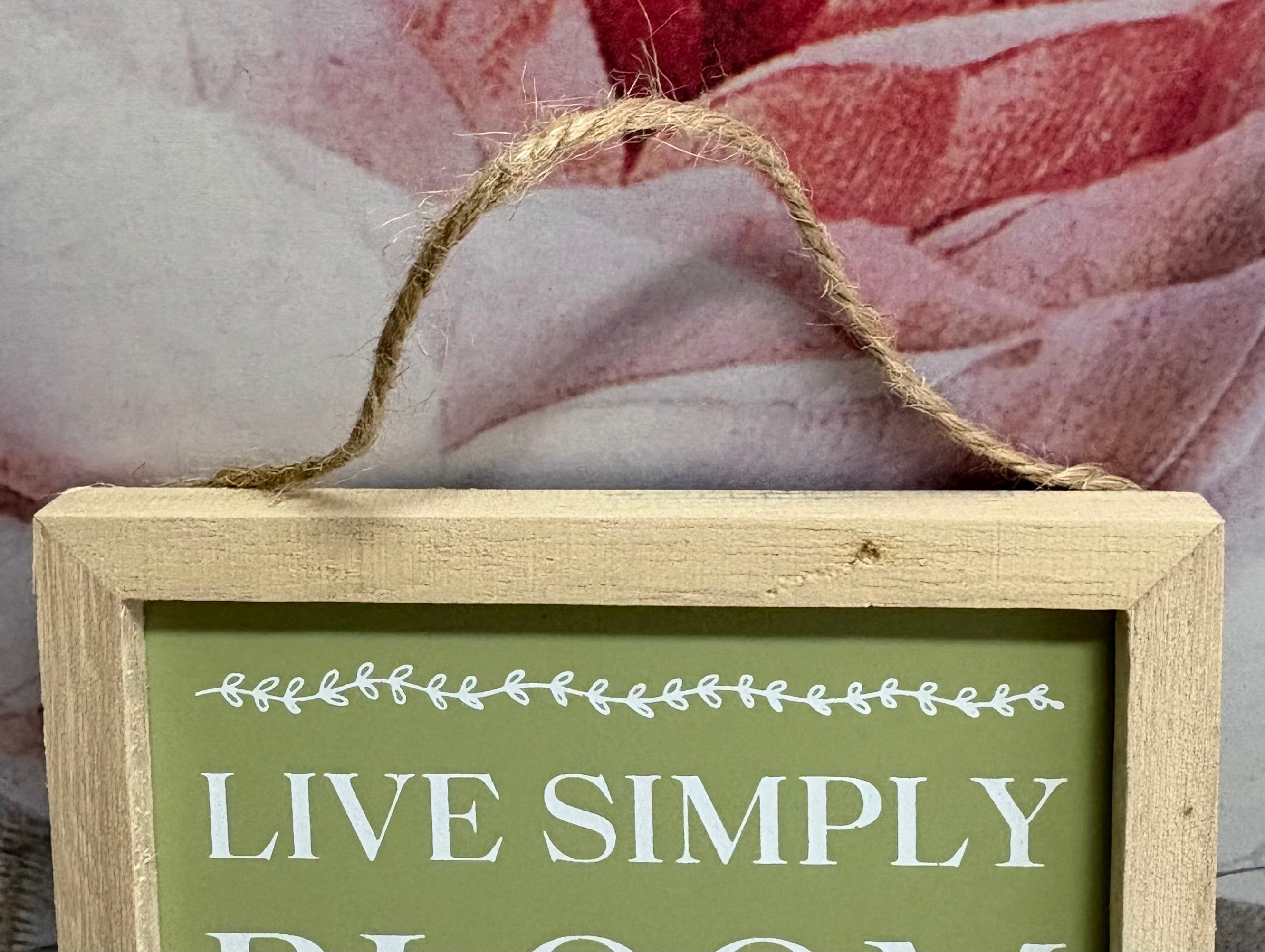 Wooden Live Simply Sign with Frame, 12cm