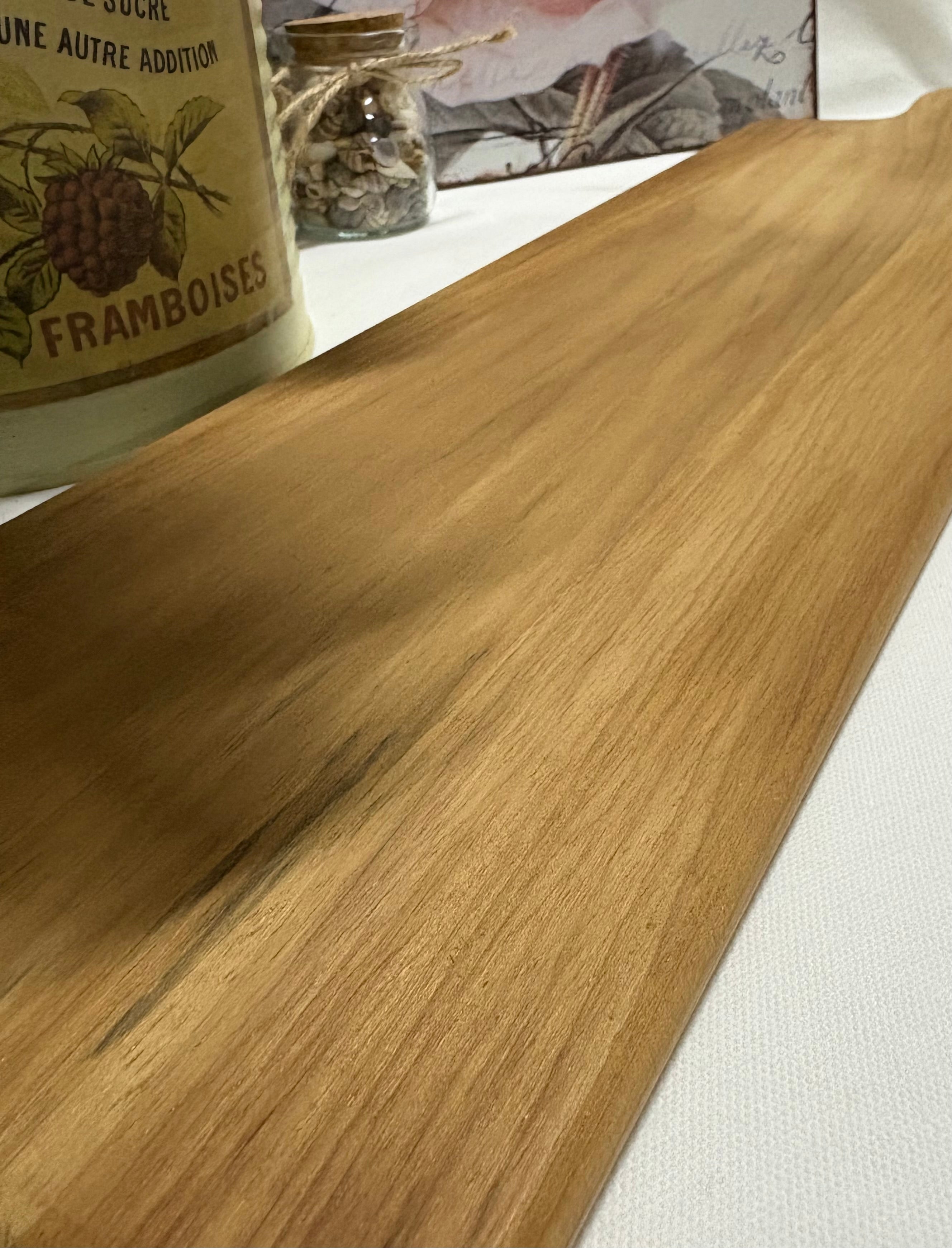 Large Acacia Wood Wooden Serving Board - 58cm