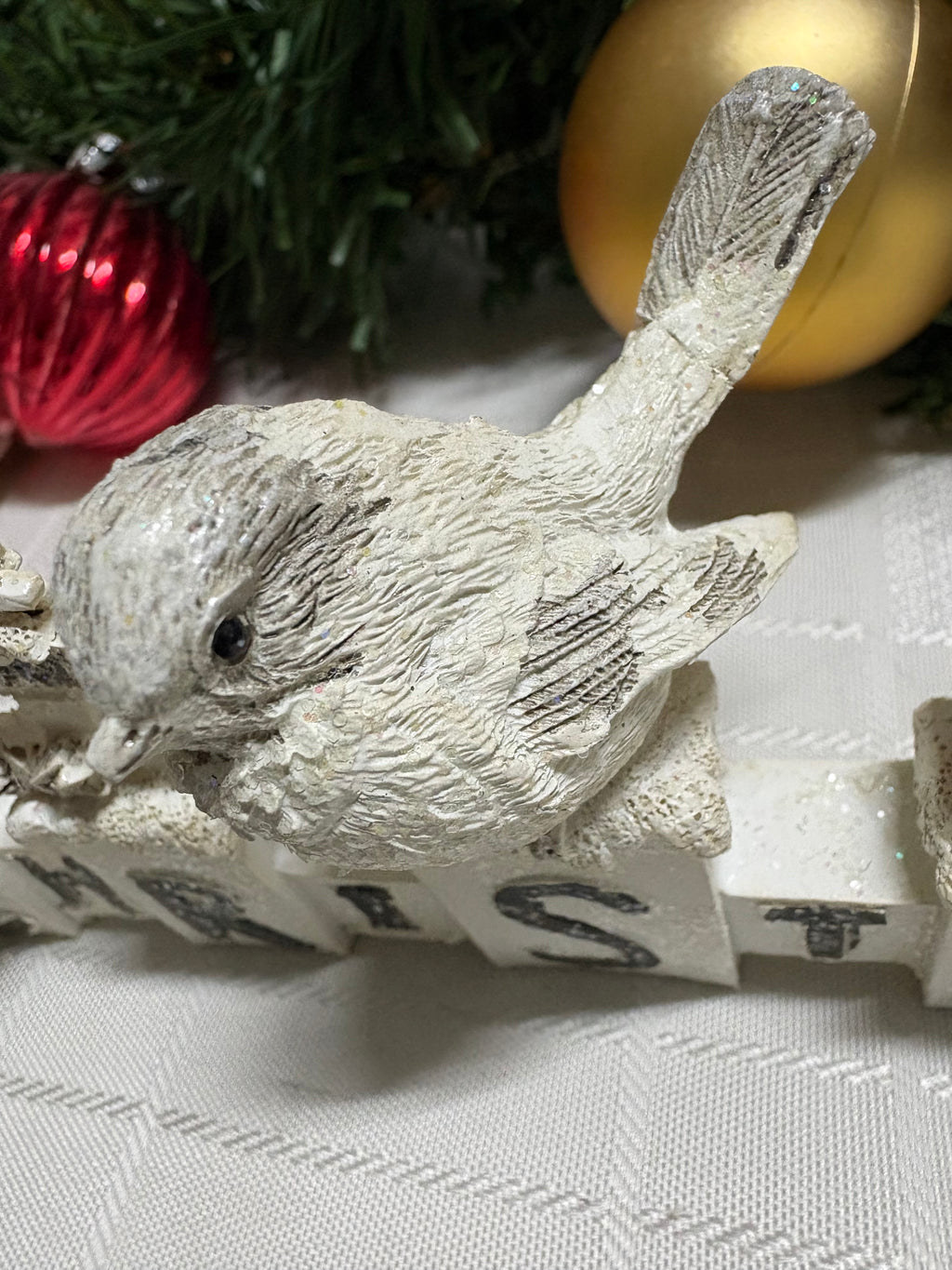 White Merry Christmas with Birds Resin Sign