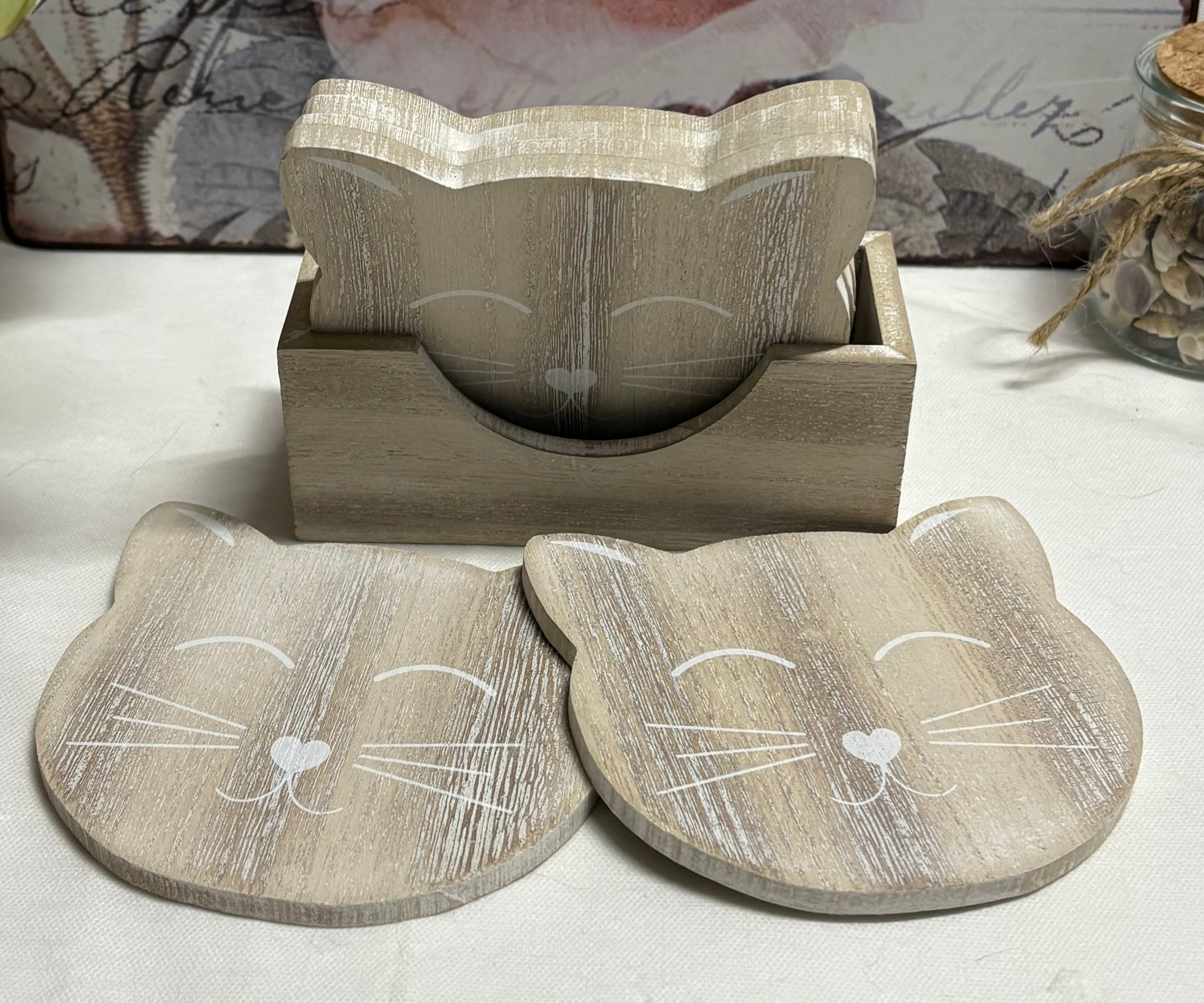 6 x Cat Face Coasters with Wooden Box, 12cm