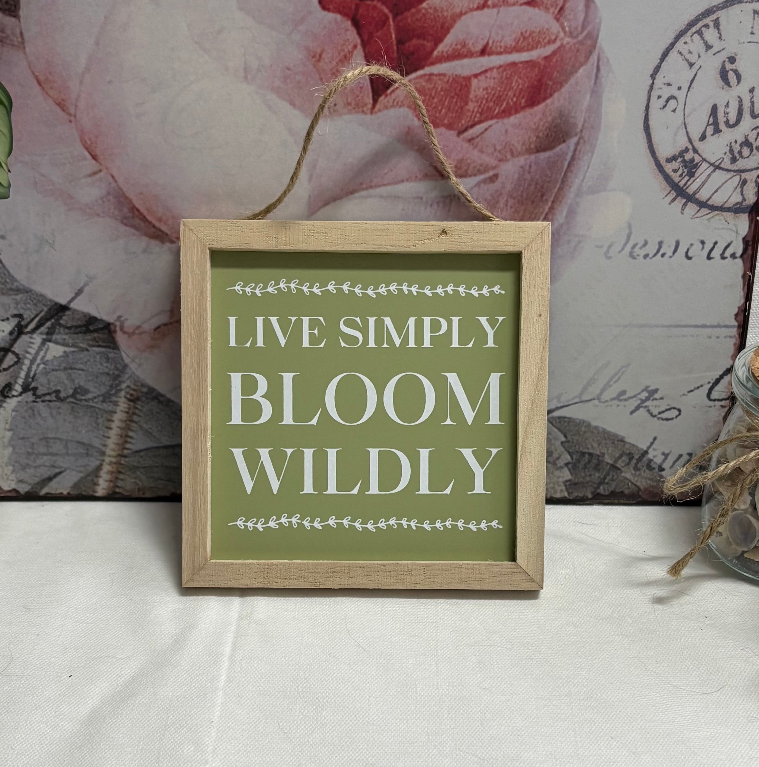 Wooden Live Simply Sign with Frame, 12cm