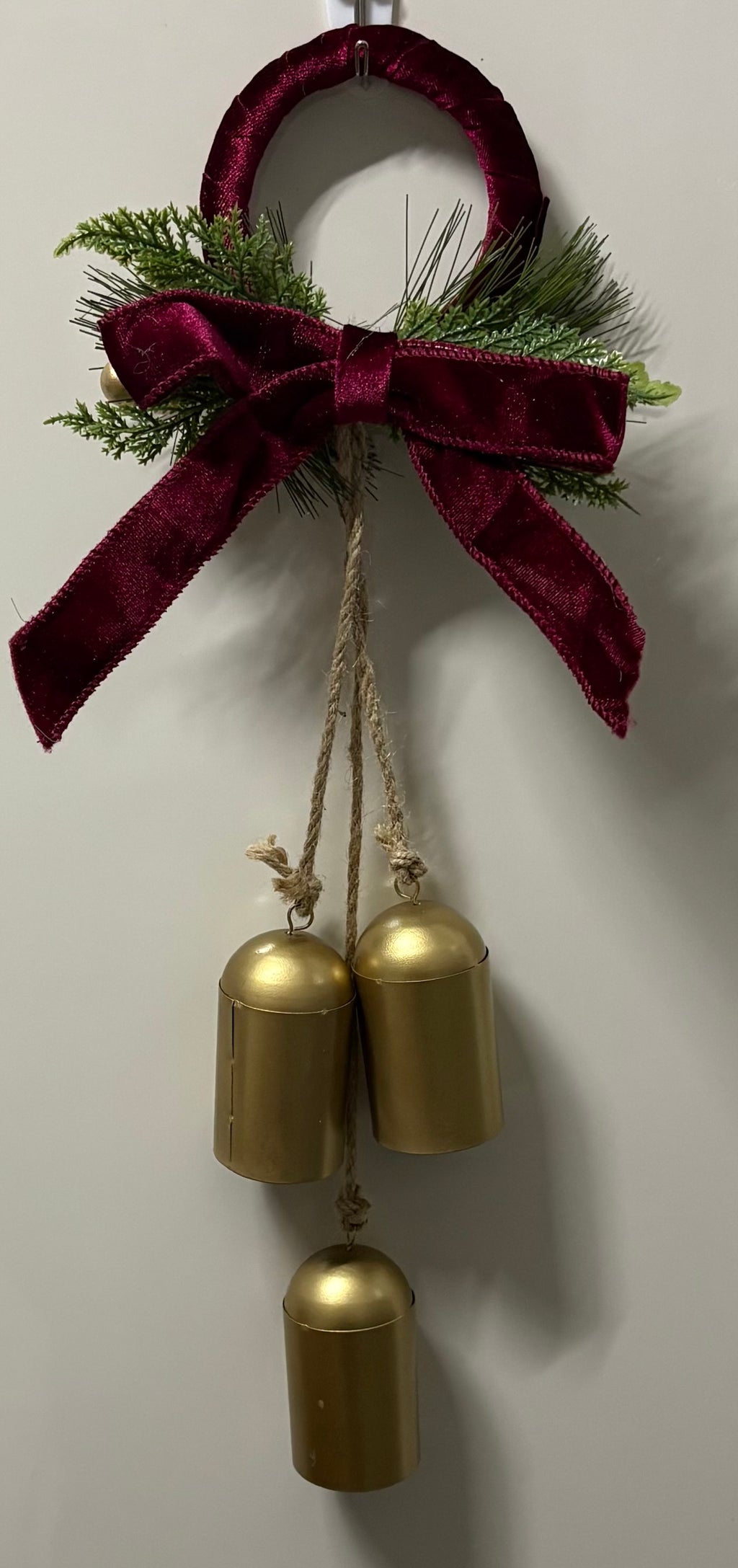 Velvet Ring & Bells Christmas Decoration
