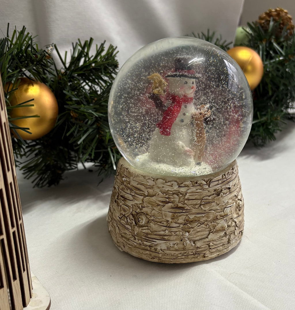 Beautiful Medium Sized Snowman with Rustic Base Snow Globe