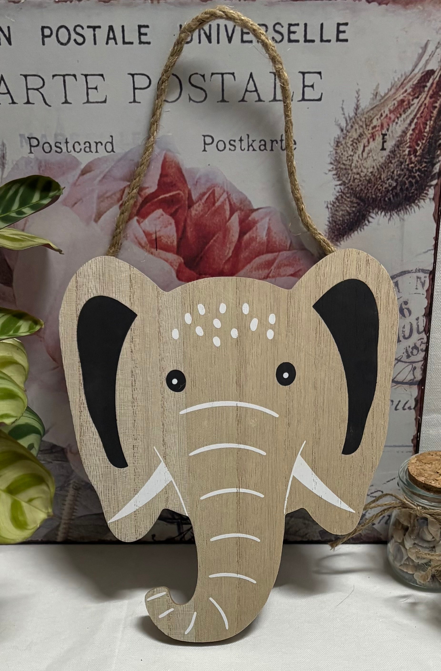 Set of 3 x Wooden Animal Hanging Decorations, 21cm