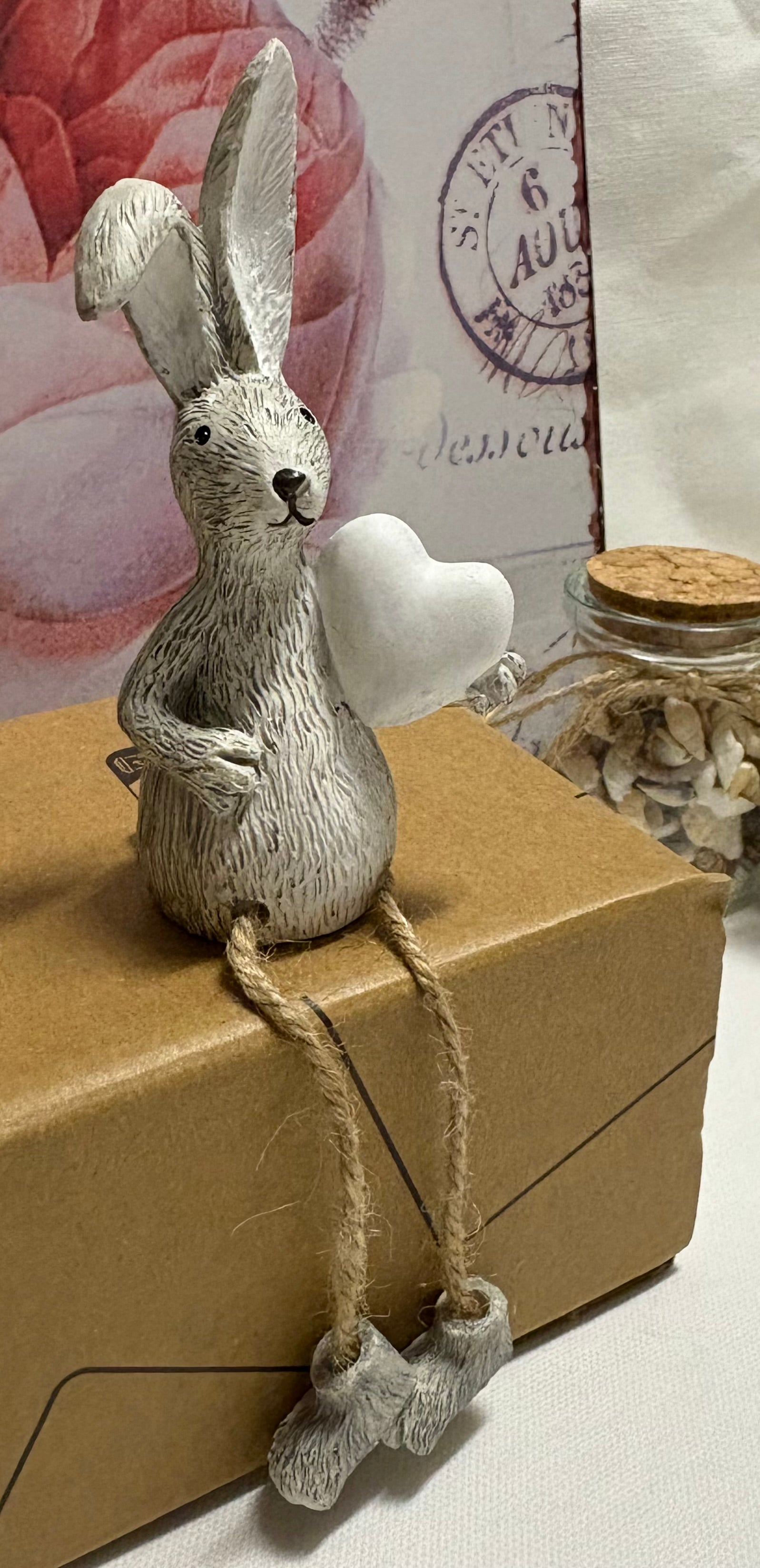 Grey Sitting White Heart Twine Leg Bunny Resin Figure