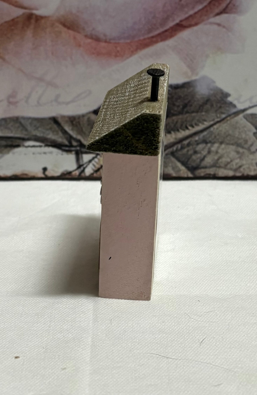 Pink 'Best Mum' Wooden House Block, 8.5cm