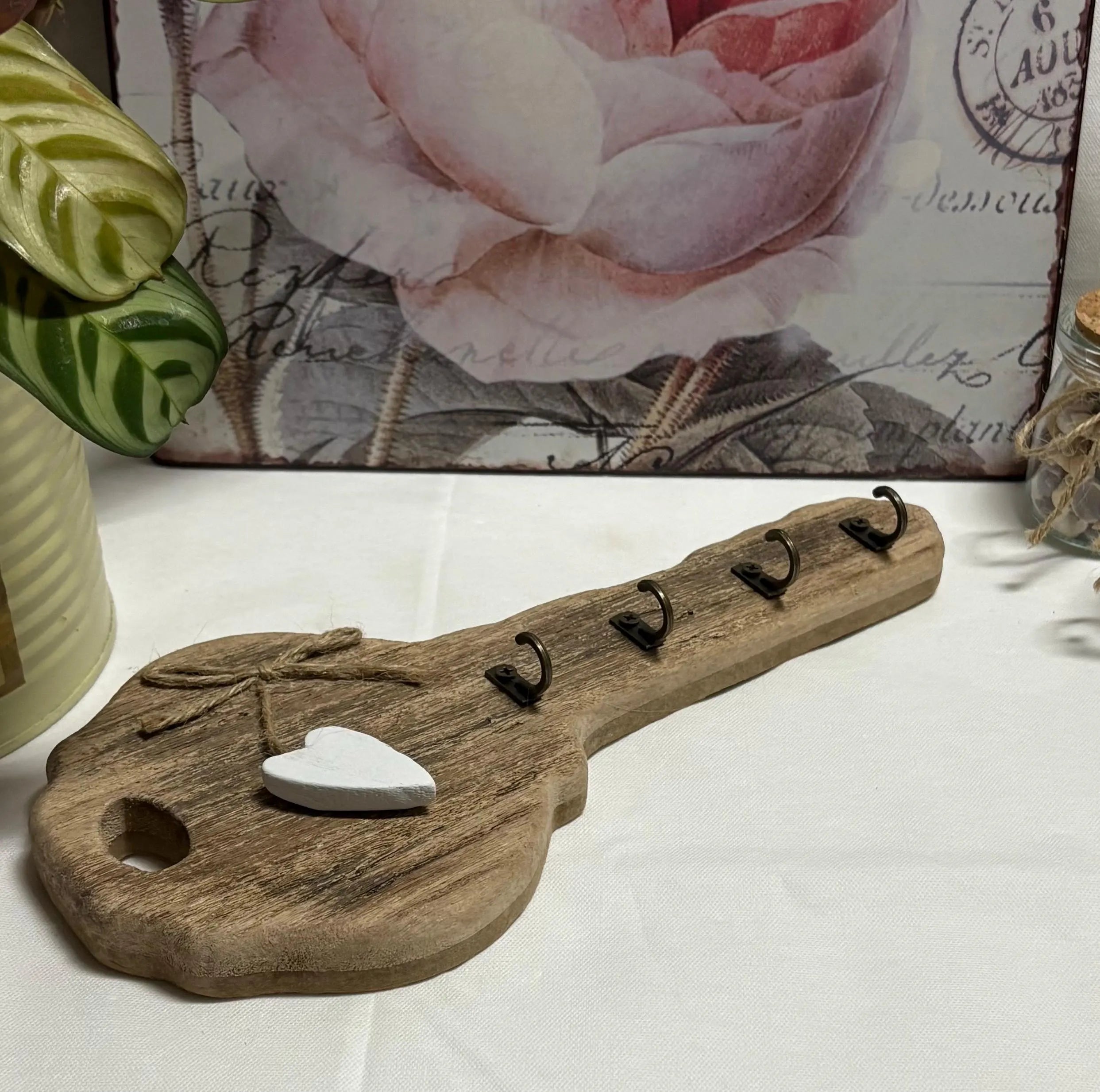 Rustic Key Shaped Wall Mounted Hooks