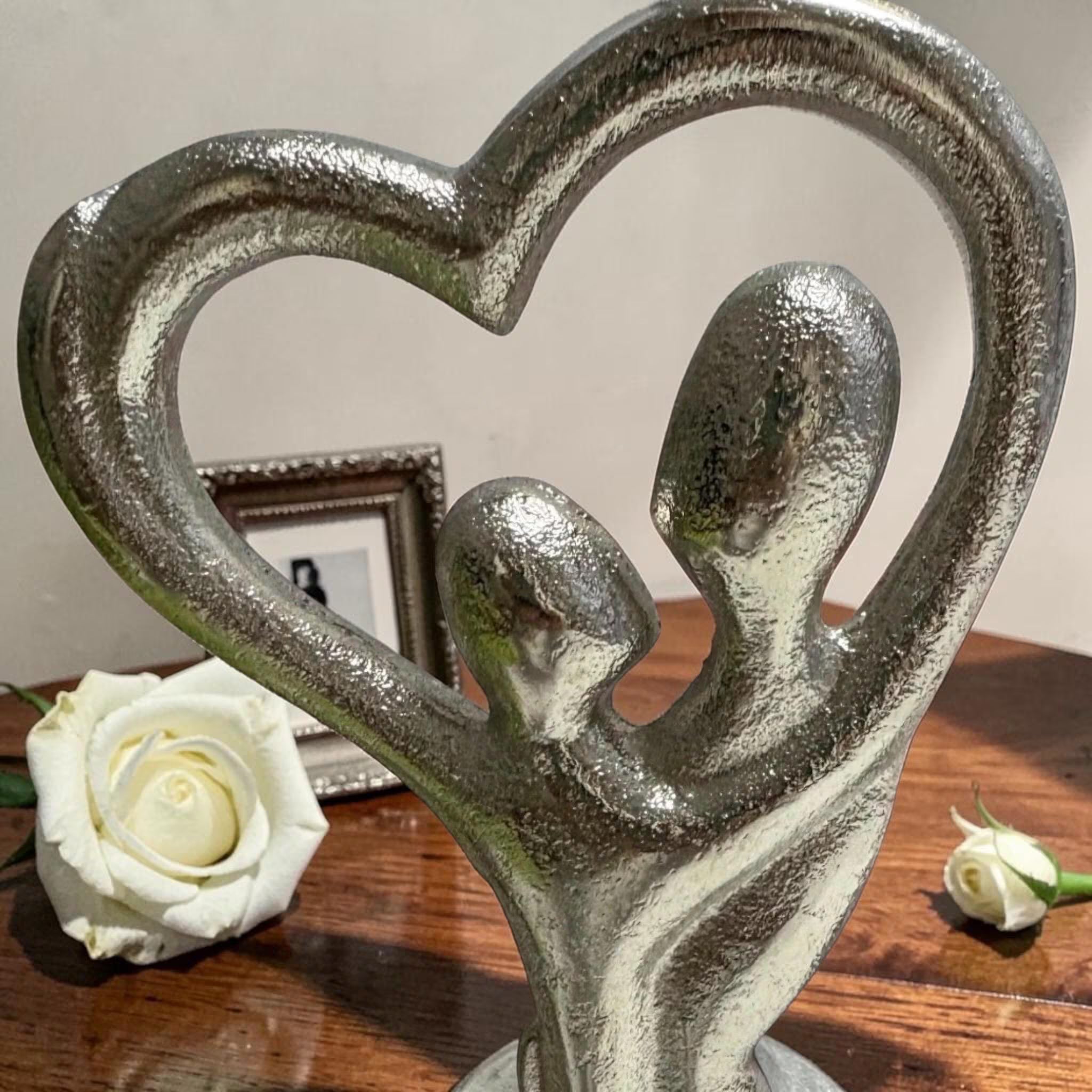 Aluminium Metal Couple with Heart on Wooden Block Ornament, 23cm