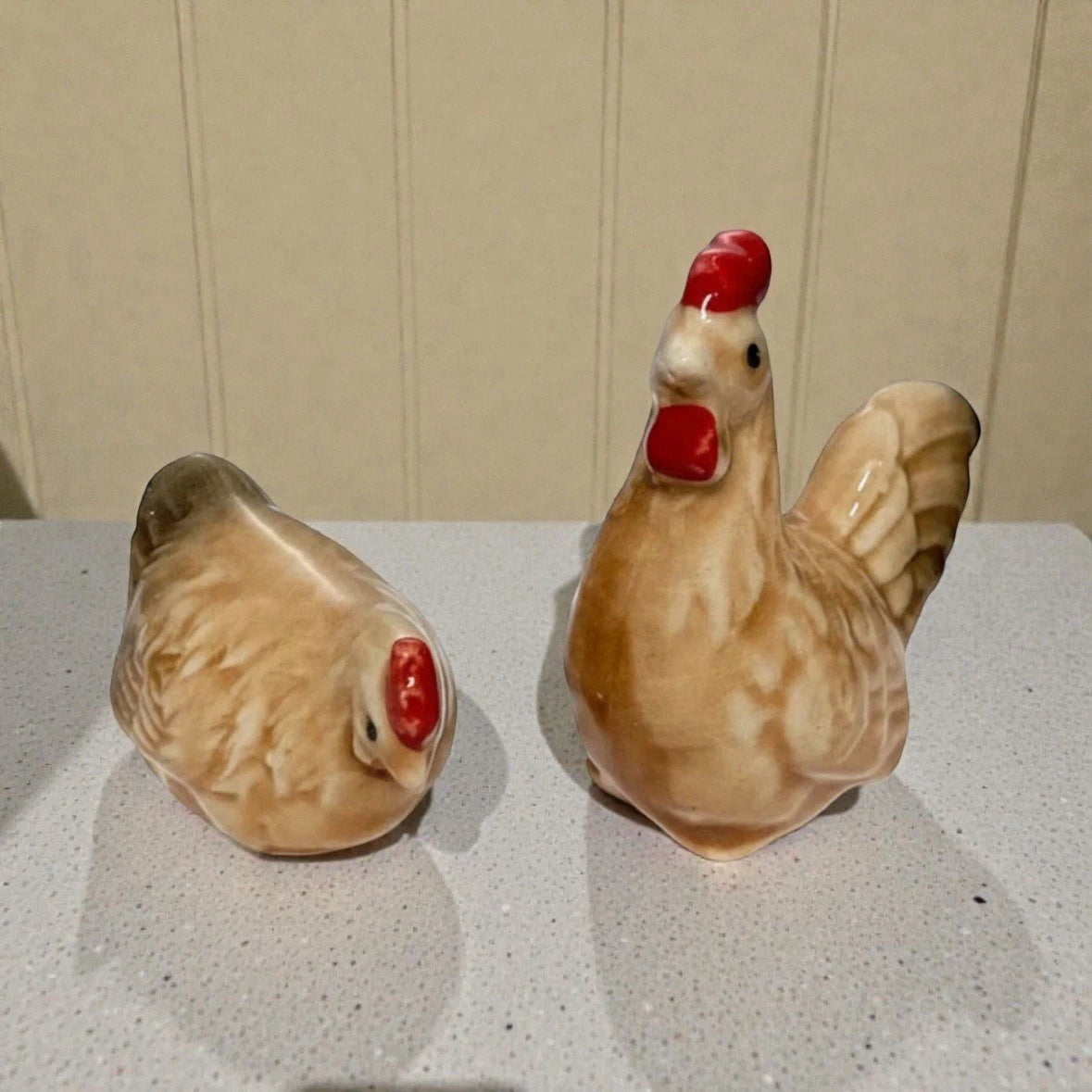 Ceramic Chicken Ornaments Set - Farmhouse Home Décor